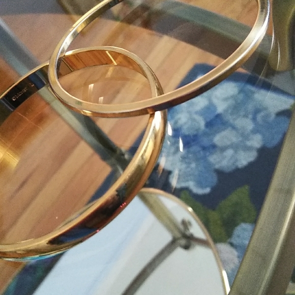 Set of 2 Vintage MONET Bangles - Picture 2 of 6